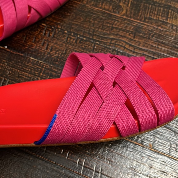 Rothy’s Slides 9 - Picture 7 of 9